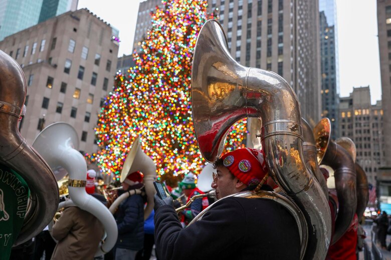 Nueva York se viste de de colores, brillo y esplendor para las festividades navideñas en 2024