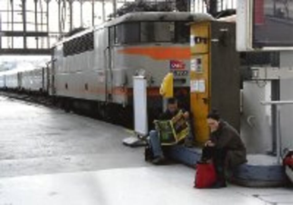 Ferrocarril francés se normaliza tras huelga por jubilaciones