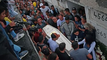 Dolor y rabia por muerte de niña durante acción policial en Río de Janeiro