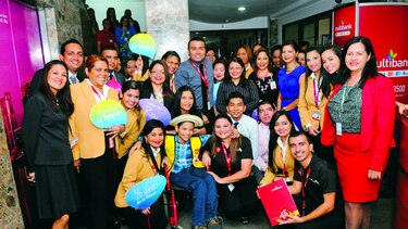 Multibank celebra sus 25 años apoyando a la Teletón