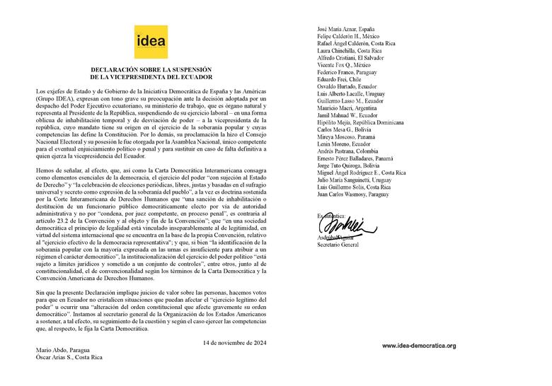 Expresidentes piden a la OEA sopesar la suspensión de la vicepresidenta de Ecuador