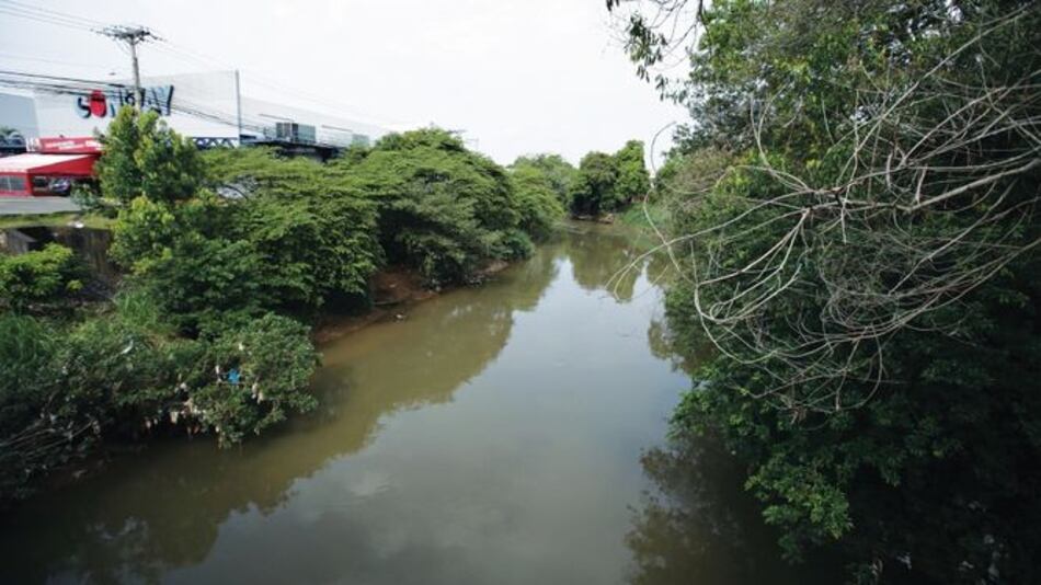 Desacuerdo por obras para reducir inundaciones en áreas de Juan Díaz