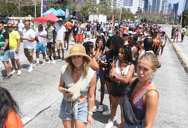Unas 11 mil personas ingresaron a la cinta costera en el tercer día de carnaval