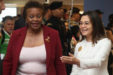 La presidenta de Barbados y el vicepresidente de El Salvador ya están en Panamá para la asunción de Mulino