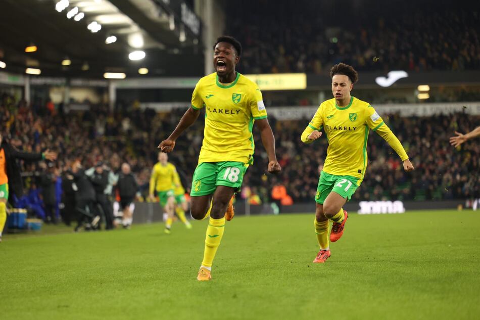 Norwich City de José Córdoba ganó con remontada