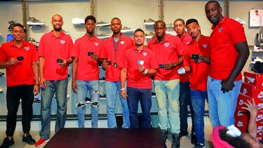 Kicks apoya a la Selección Nacional de baloncesto