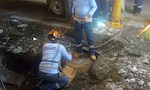 Reparan línea de 54 pulgadas que fue rota durante trabajos en la vía Transístmica