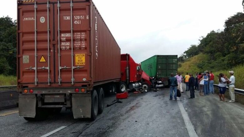 Accidente en la autopista Panamá-Colón