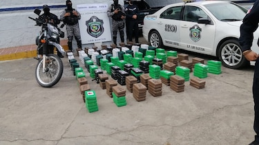Hallan 388 paquetes de supuesta droga en playa El Uverito de Las Tablas