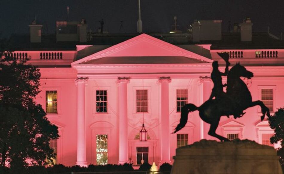 Pekín modera el tono en disputa con Washington