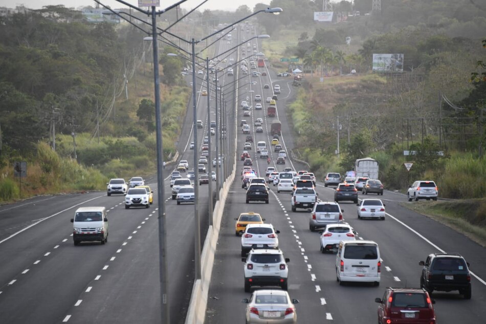Asueto por fiestas patrias deja dos muertos por accidente de tránsito y 4,702 infracciones